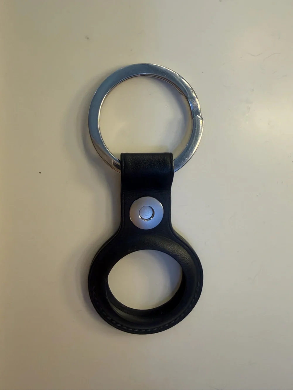 Apple Black Leather Airtag Keyring with Silver Metal Ring